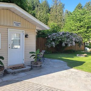 Riverbend Guest House Chilliwack Exterior photo