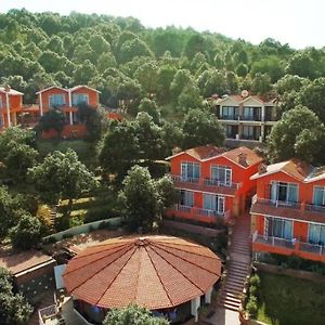 Hotel Essence Of Nature, Ranikhet Exterior photo