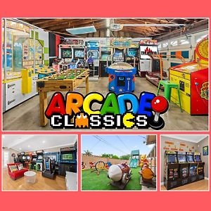 Arcade Dream: Free Arcade Games, Playground & More! Orange Exterior photo