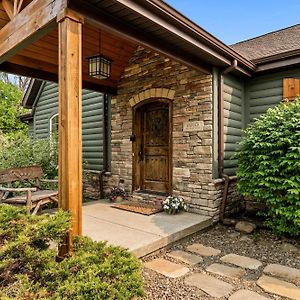 Villa Gorgeous 5 Bdr With Hot Tub - Walk To Holi-Mont! Ellicottville Exterior photo