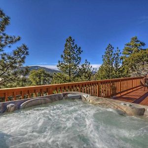 Views At Wolf Lodge By Avantstay Magnificent Views W Hot Tub Sauna Big Bear Lake Exterior photo