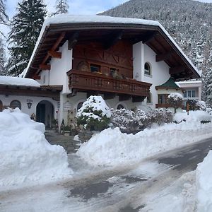 Hotel Gästehaus Sissy Längenfeld Exterior photo