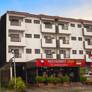 Enka Flat Hotel Abidjan Exterior photo