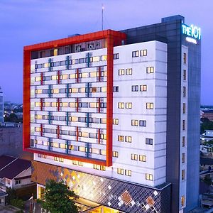 Hotel The 1O1 Palembang Rajawali Exterior photo