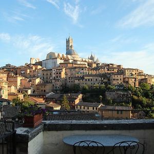 Albergo Bernini Siena Exterior photo