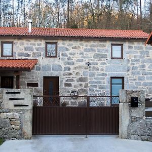 Villa A Casa Da Moreira - Casa Rural En Ponte Maceira A Coruña Exterior photo