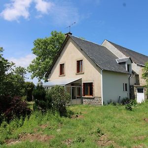 Villa Maison Renovee Au Coeur Du Cantal, Animaux Acceptes - Fr-1-742-469 Chanterelle Exterior photo