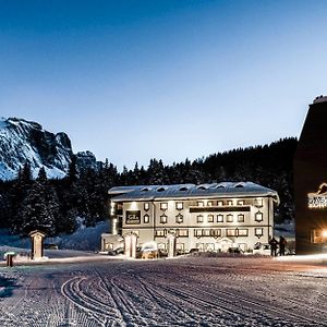 Hotel Sella***S Wolkenstein in Gröden Exterior photo