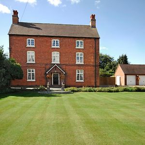 Bed and Breakfast Blackgreaves Farmhouse Lea Marston Exterior photo