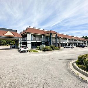 Executive Inn Ridgeway Exterior photo