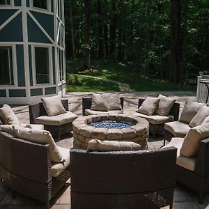 Villa The Athena Hideaway - Hottub, Firepit, Lake & Racetrack Saratoga Springs Exterior photo