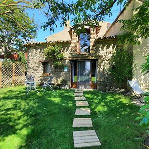 Villa La Petite Maison Dans La Prairie Cassaignes Exterior photo