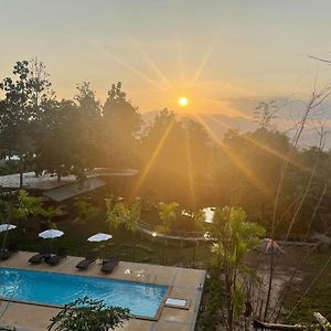 Hin Khong Villa - A Tropical Surprise Ban Huai Sai  Exterior photo
