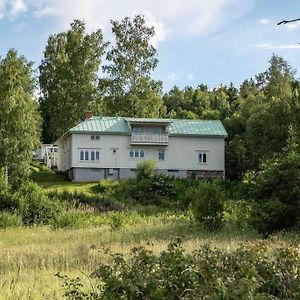 Villa Big House With Jacuzzi By The Forrest Hudiksvall Exterior photo