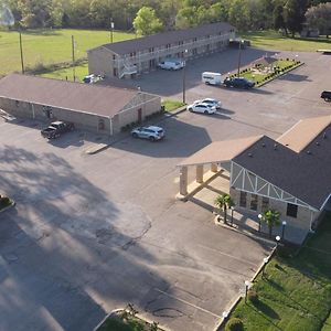 Countryside Inn Malakoff Exterior photo