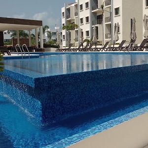Excellent 2 Bedroom Condo With Pool! Cancún Exterior photo