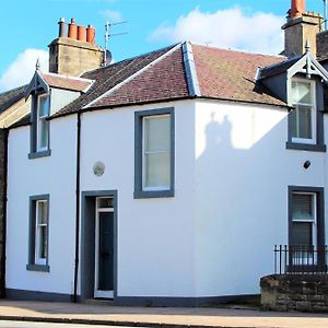 Villa Beeswing, A Victorian Gem In Biggar Exterior photo