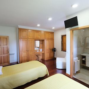 Bed and Breakfast Quintinha D'Avo Vila de Prado Exterior photo