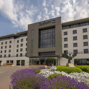 Radisson BLU Hotel Dublin Airport Cloghran Exterior photo