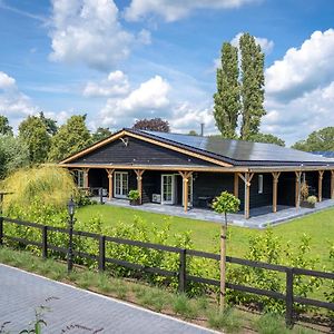 Bed and Breakfast Hof Van Halle Exterior photo