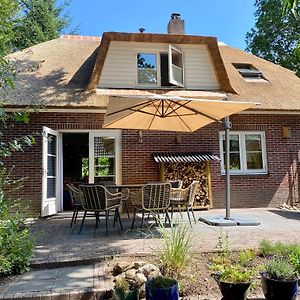 Villa Huisje Aan De Bosrand - Veluwe Epe Exterior photo