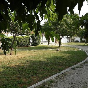 Villa Les Annexes Verdun-sur-le-Doubs Exterior photo