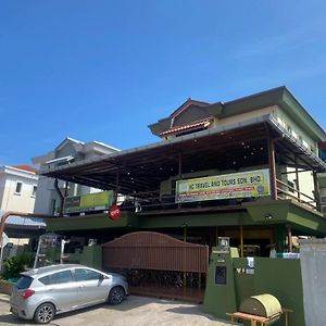 Oyo 90262 Kota Kinabalu Homestay, Villa & Suite Boutique Kampong Kaliangau Exterior photo