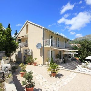 Apartments And Rooms By The Sea Srebreno, Dubrovnik - 8957 Mlini Exterior photo