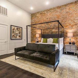 Ferienwohnung Ultra Luxe Studio KING BED, FUTON&FULL KITCHEN - The Sazerac New Orleans Exterior photo