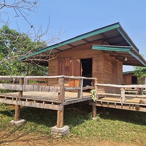 Villa Shared Happy Farm Ban Nongboua Exterior photo