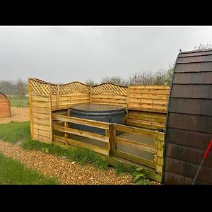 Hotel Glamping Experience With Hotub Kinlet Exterior photo