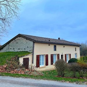 Villa Ferme De La Vallee - Le Gite Rarécourt Exterior photo