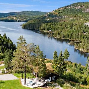 Villa Libeli- panoramaview towards Gaustadtoppen- Jaccuzi Lona Exterior photo