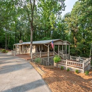 Villa Oxford Hillside Hideaway Exterior photo