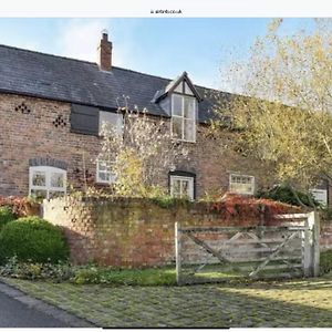 Ferienwohnung The Coach House Annex Tilston Exterior photo