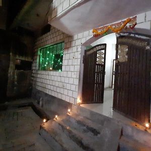 Gokul Pg Homestay Gorakhpur Exterior photo