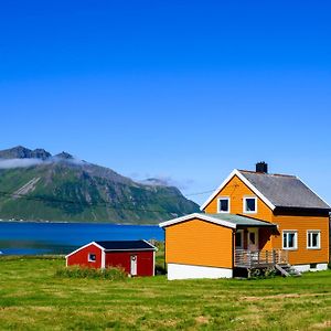 Villa Lillevik Lofoten Gimsoy Exterior photo