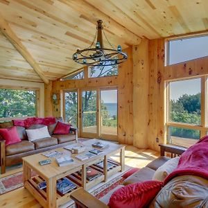 Villa Idyllic Sturgeon Bay Cabin With Fire Pit And View Exterior photo