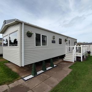 3 Bedroom Stylish Caravan - Vans With Business Sign Not Allowed Port Seton Exterior photo