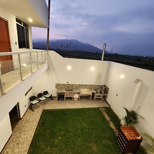 Hermosa Y Acogedora Casa En Huaral Lima Exterior photo