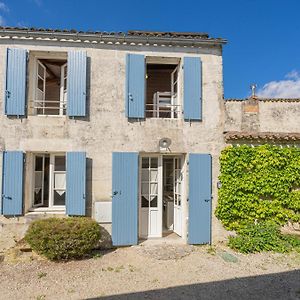 Villa Isatis Mortagne-sur-Gironde Exterior photo