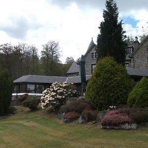 Glenspean Lodge Hotel Roybridge Exterior photo