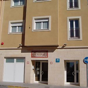 Hotel Hostal El Estudio Almansa Exterior photo