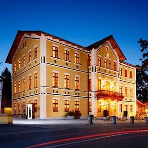 Hotel&Restaurant Waldschloss Passau Exterior photo