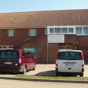 Hotel Müritz-Pension Waren Waren  Exterior photo