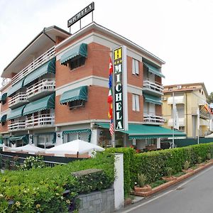 Hotel Michela Marina di Massa Exterior photo