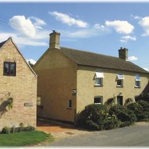 Hotel Ye Olde Globe&Chequers Huntingdon Exterior photo