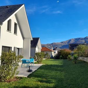 Villa Gite Les Lys Fleurs Des Pyrenees Argelès-Gazost Exterior photo