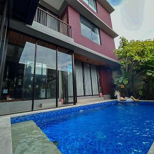 Yurooms Villapartment - Love Room Bali (Adults Only) Jimbaran Exterior photo