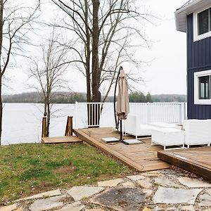 Waterfront Cottage W Sauna On Sharbot Lake Exterior photo